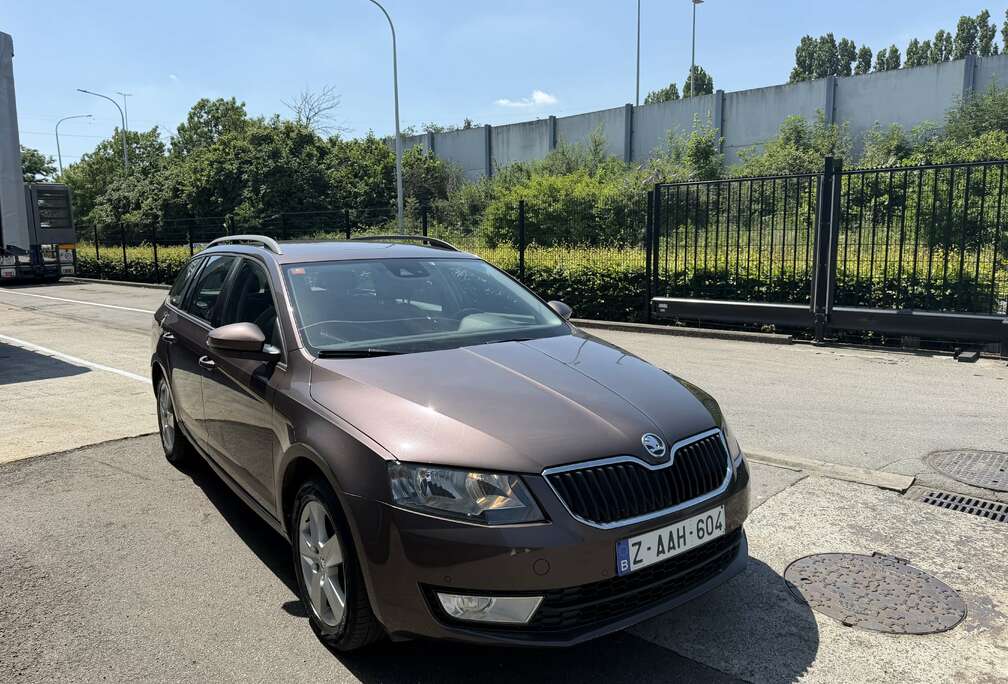 Skoda Octavia SW 1.6 CR TDi Ambition