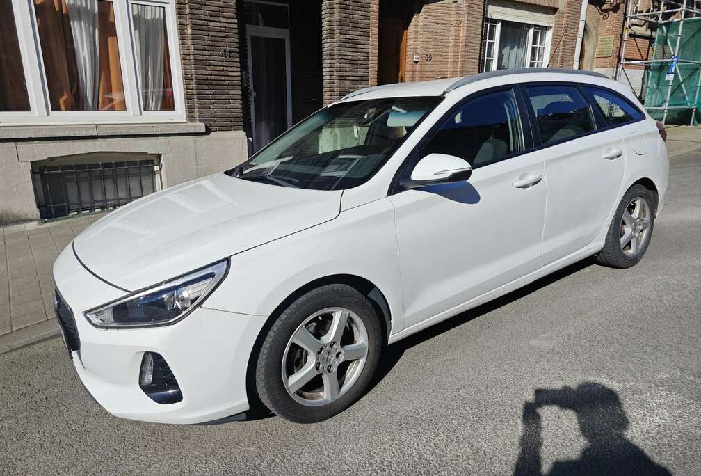 Hyundai Kombi 1.6 CRDI DCT Select