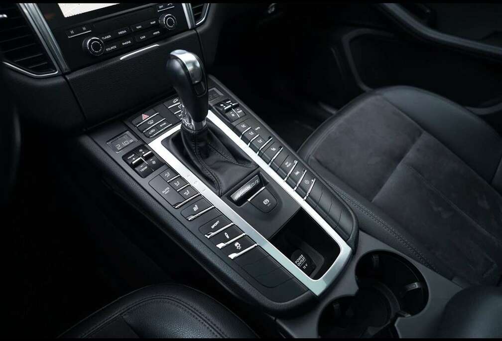 Porsche S 3.0 V6 Bi-Turbo PDK