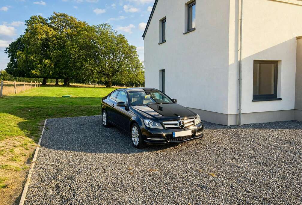 Mercedes-Benz Suivi Complet Mercedes Officiel