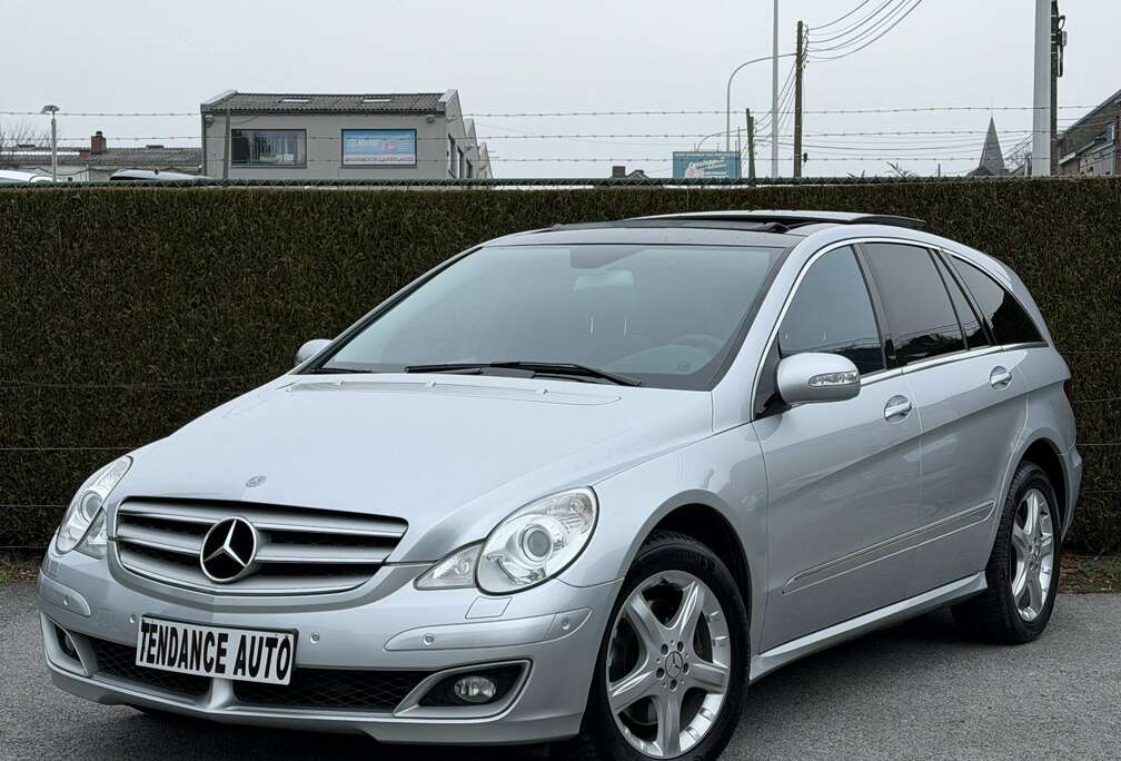 Mercedes-Benz 4-Matic 306 Cv - Pack AMG - FULL Options
