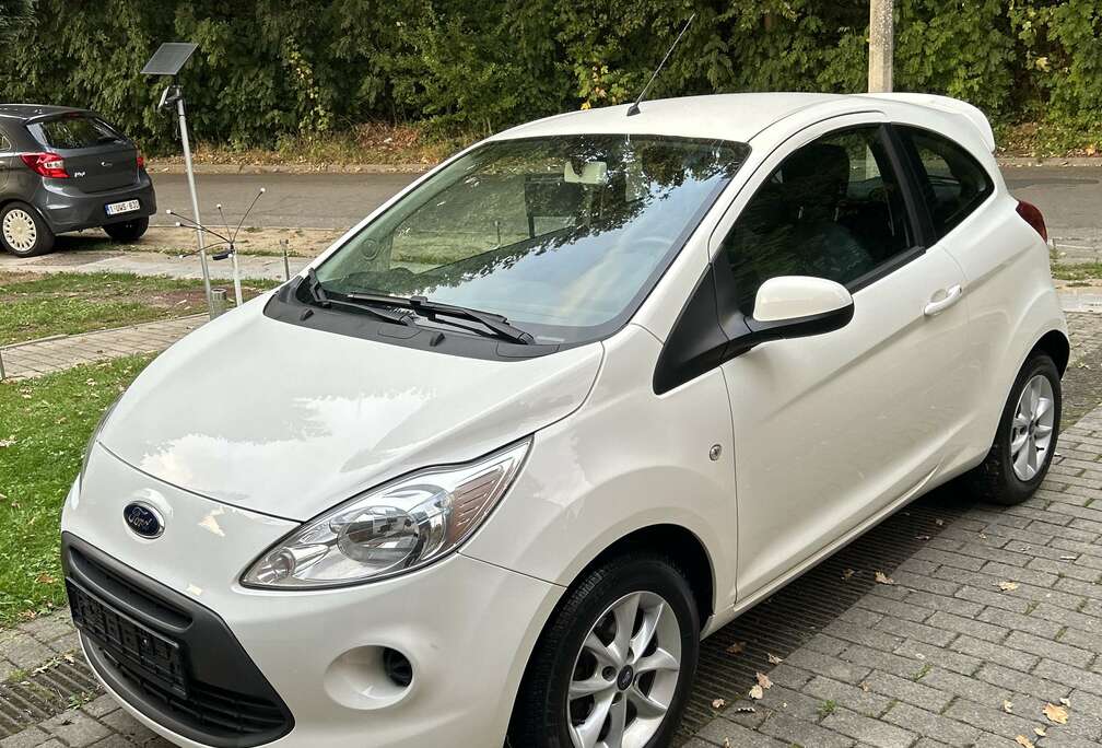 Ford Ford Ka 1.2i Collection Start/Stop Euro6 1 Proprié