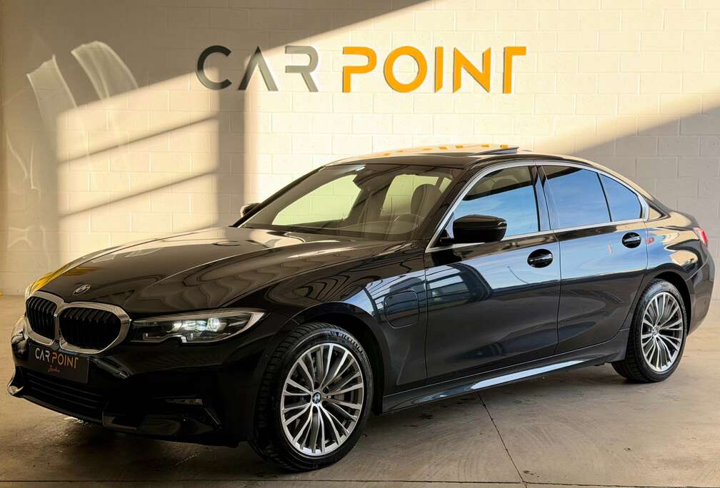 BMW E 2.0 - CARPLAY - TOIT OUVRANT - GARANTIE 12 MOIS