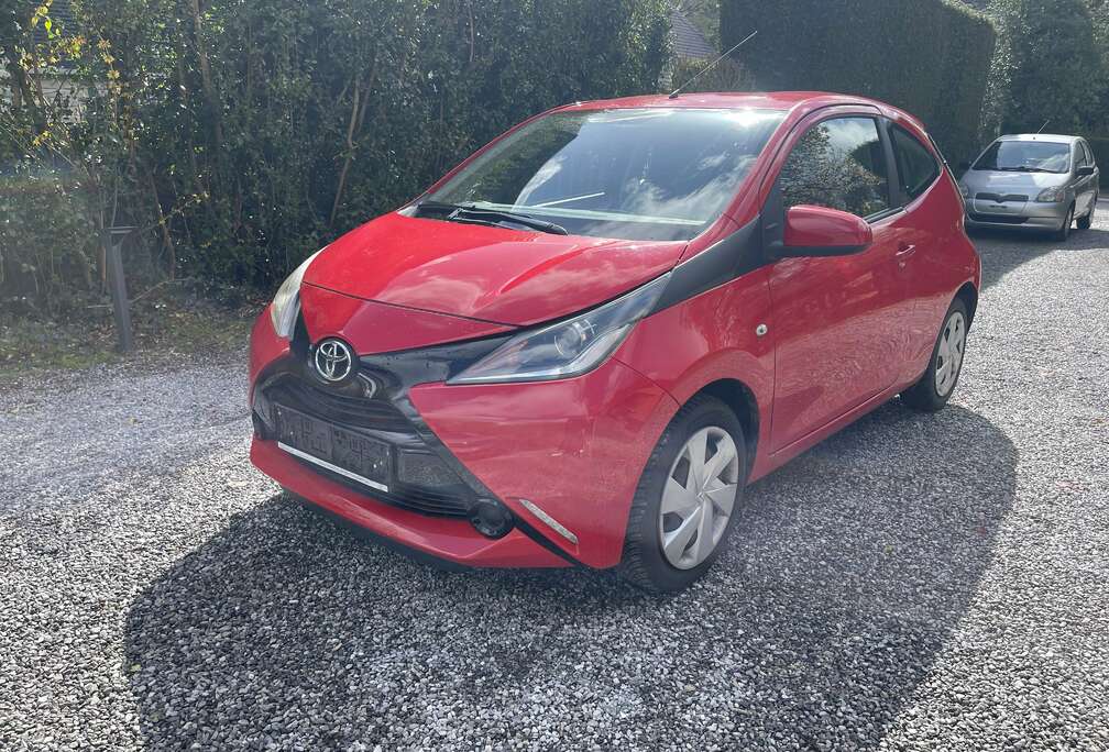 Toyota Aygo 1.0i VVT-i x Garantie 12mois