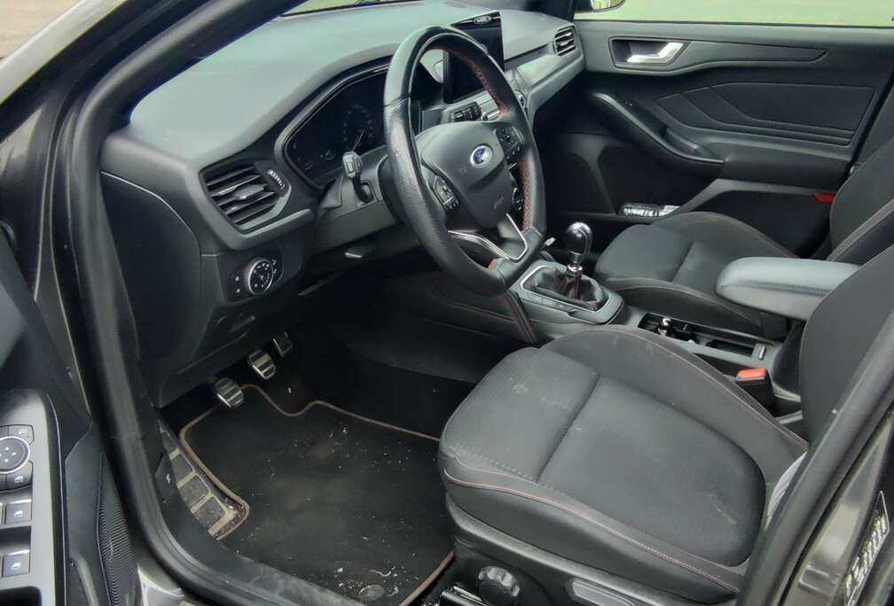 Ford Focus 1.5 EcoBoost ST-Line Business