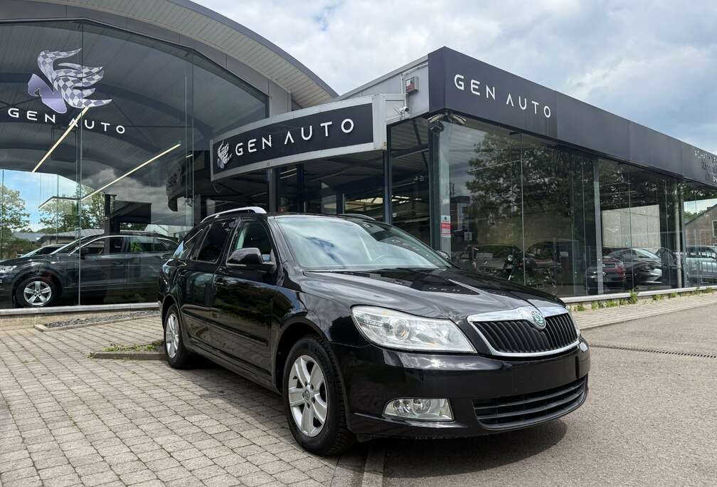 Skoda SW 1.2 TSI Elegance DSG Automatique * 12 MOIS GARANTIE *