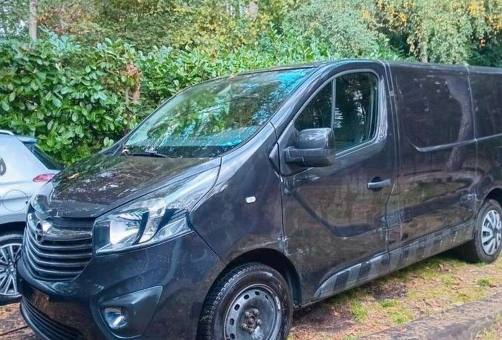 Opel 1.6 CDTi L2H1 Edition