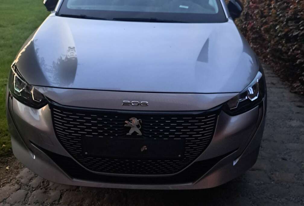 Peugeot e-208 50 kWh Allure Pack