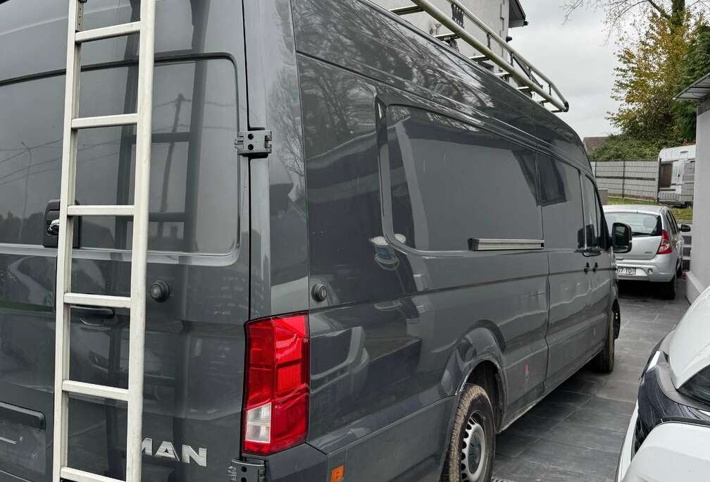 2.0 TDi Long 3180 (Windeflector)