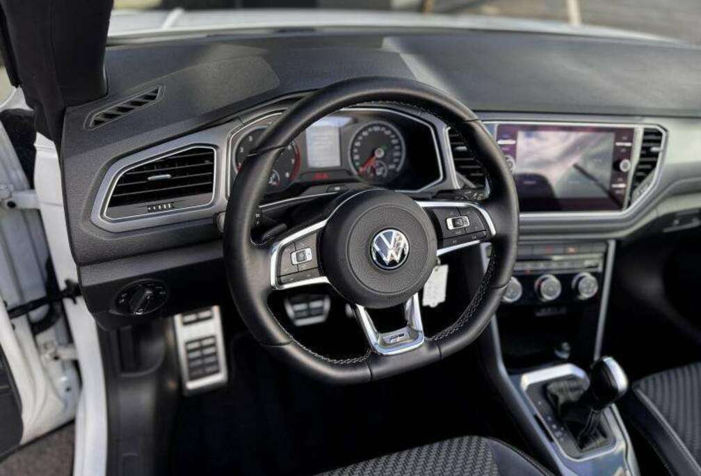 Volkswagen Cabriolet 1.5 TSI 150CV R-line DSG7