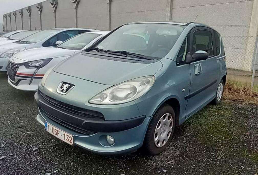 Peugeot 1007 1.4i Trendy