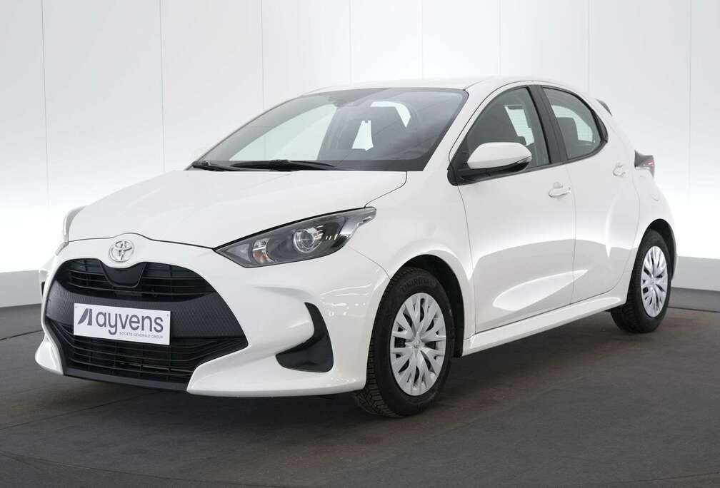 Toyota 1.5 VVT-I Dynamic E-CVT CAM Carplay Cruise Ctrl BT