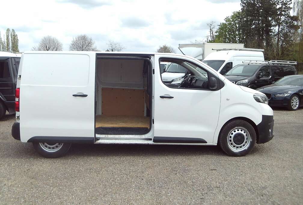 Toyota Proace 1.6 D-4D Medium Active+++ AIRCO++++++