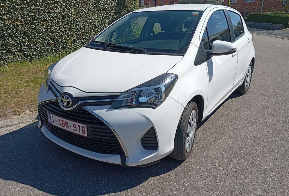Toyota Yaris automatique essence 1329 cm
