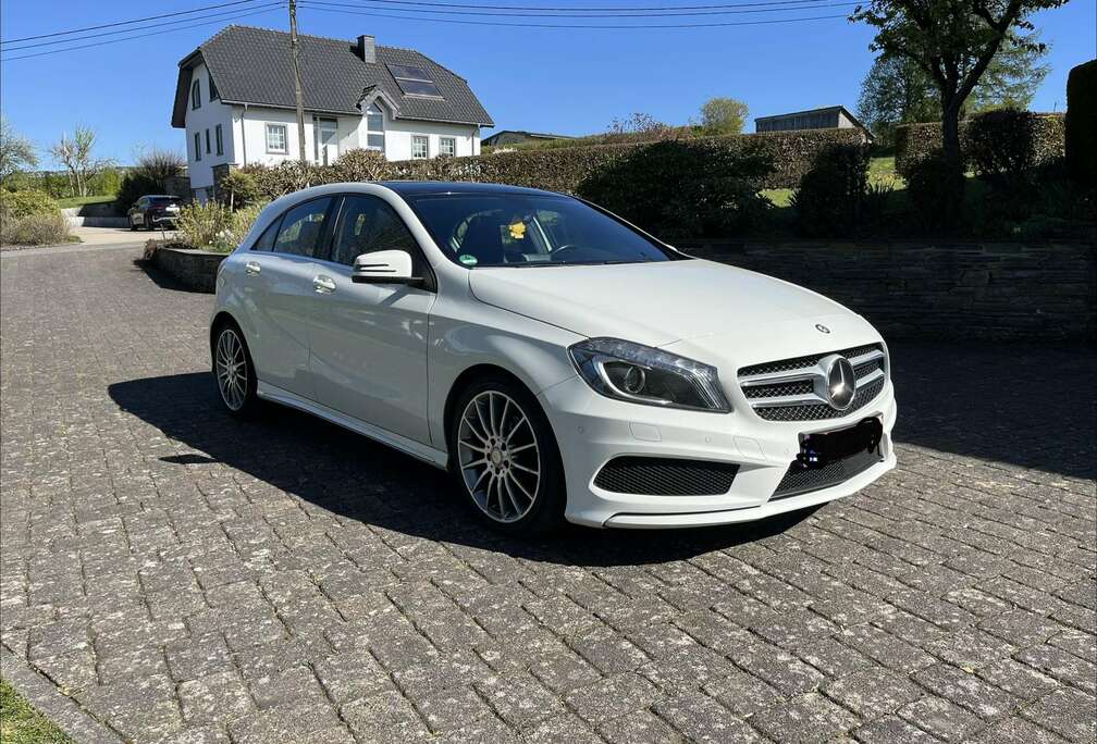 Mercedes-Benz CDI AMG Line, Panorama, Navi