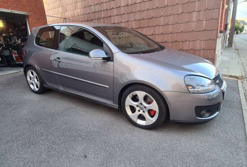 Volkswagen 2.0 Turbo 16v FSI DSG