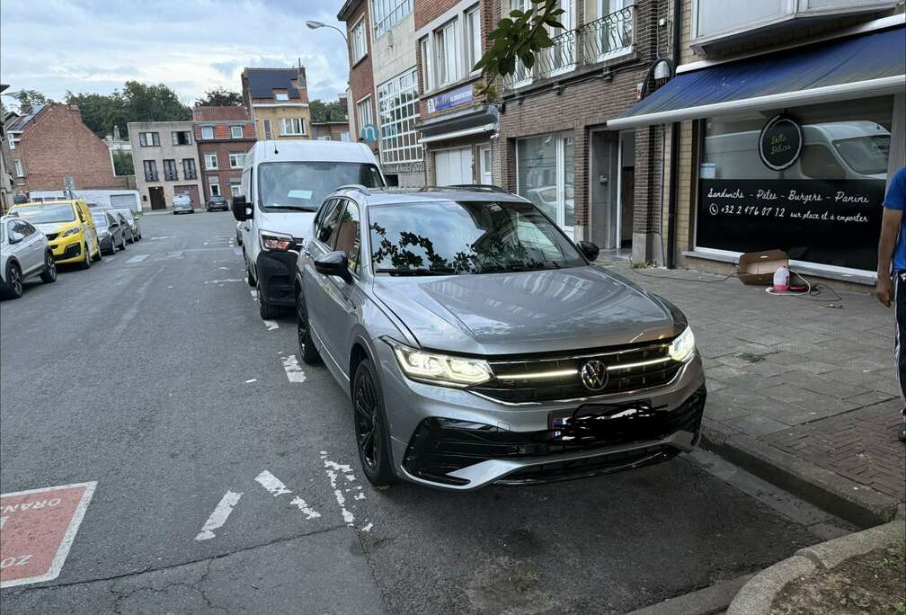 Volkswagen 2.0 TDi SCR R-Line Business Premium DSG