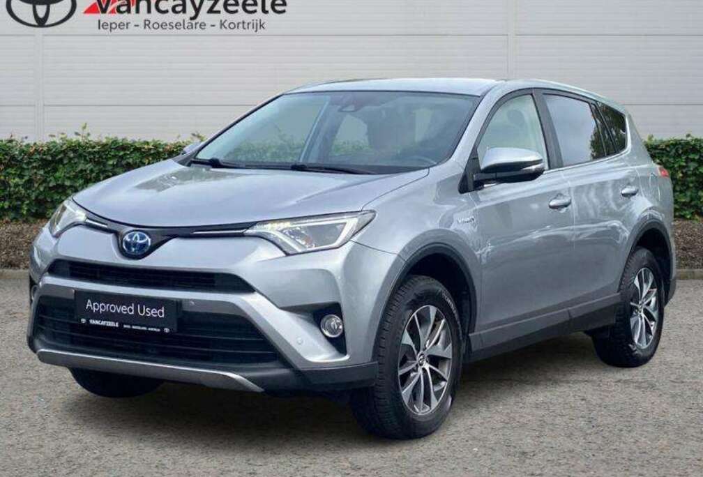 Toyota Business Plus AWD+leder+nav+ca