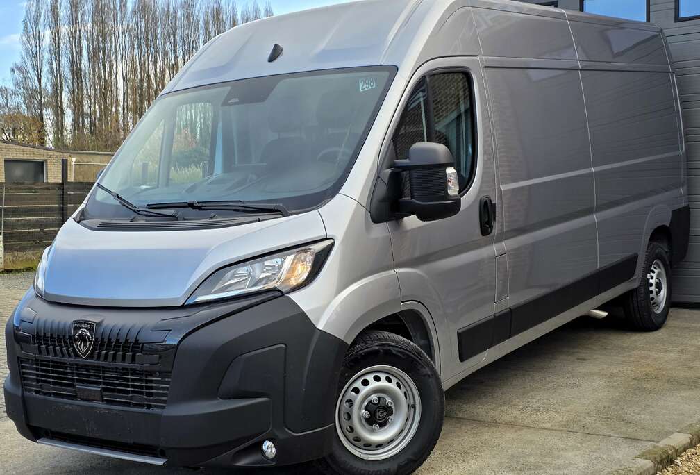 Peugeot 28.990EX - L3H2 - 180PK Automaat - NIEUW 2025 0KM