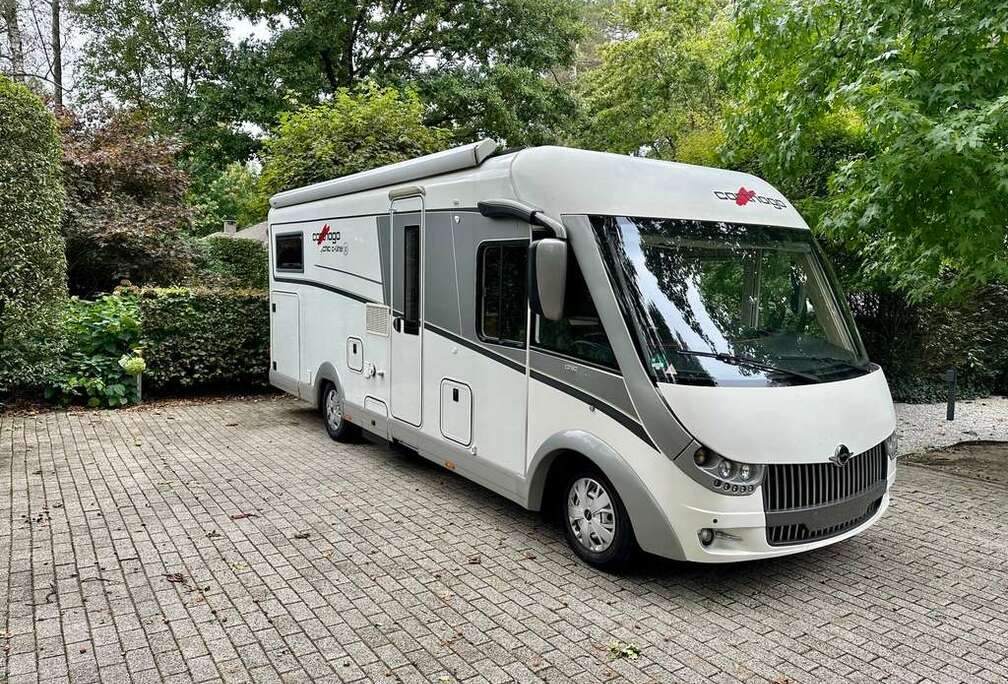 Caravans-Wohnm Chic C-Line II 14.8