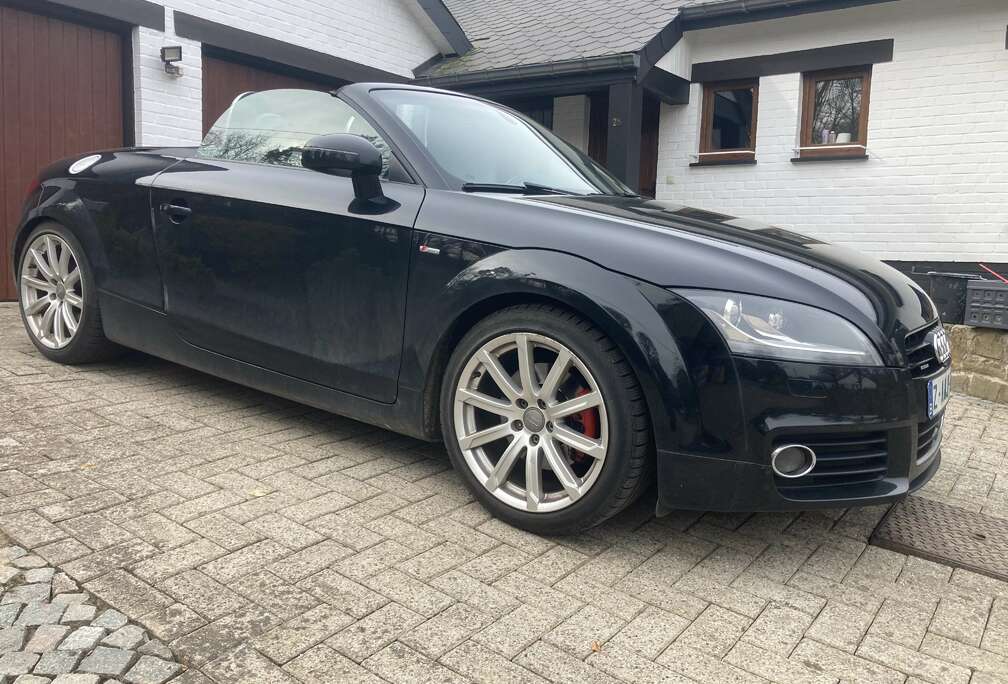 Audi TT Roadster 2.0 TDi Quattro DPF S tronic