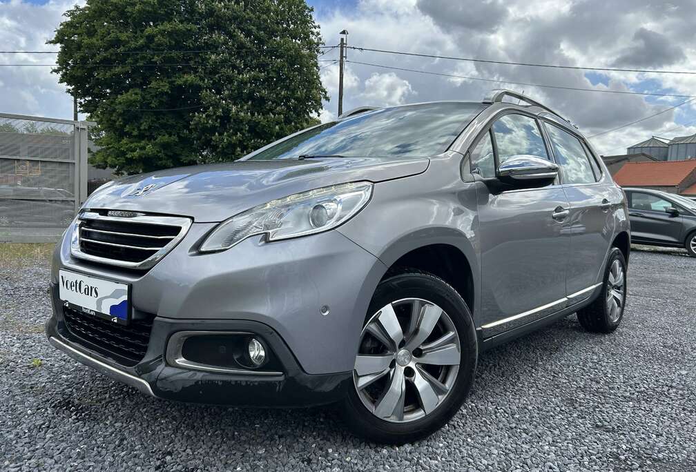 Peugeot 1.2i PureTech Allure AUTOMAAT / Leder - GPS - PDC