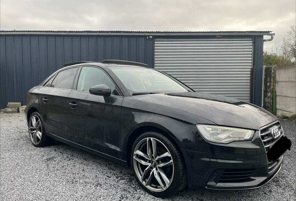 Audi Sportback 2.0 TDI 150 Quattro Business Line