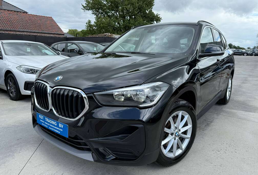 BMW 1.5i 136PK NAVIGATIE PRO BEIGE LEDER ZETELVERWARMING LED ALU