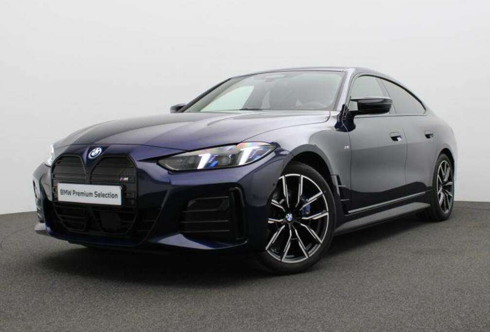 BMW M60 - M SPORT - ACC - HIFI