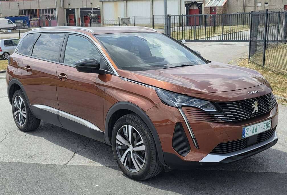 Peugeot 5008 1.2 PureTech °7PLACES°EURO6B°GPS °XENON