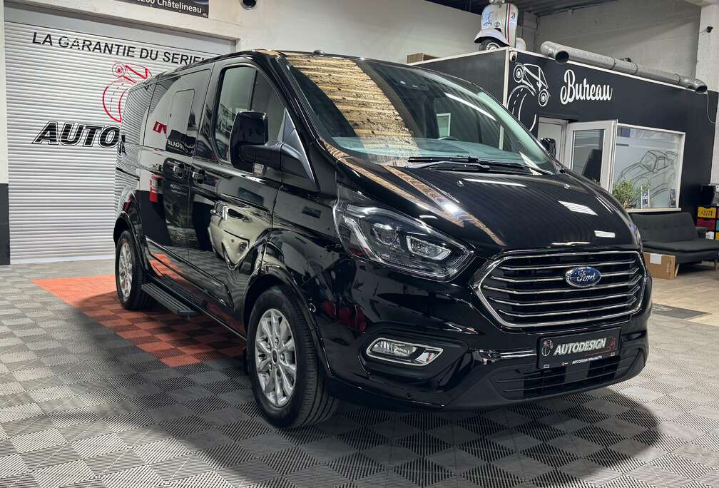 Ford 2.0 TDCi 170 CV L1H1 / Titanium / 26896 km/ Carnet / Auto / TVAC