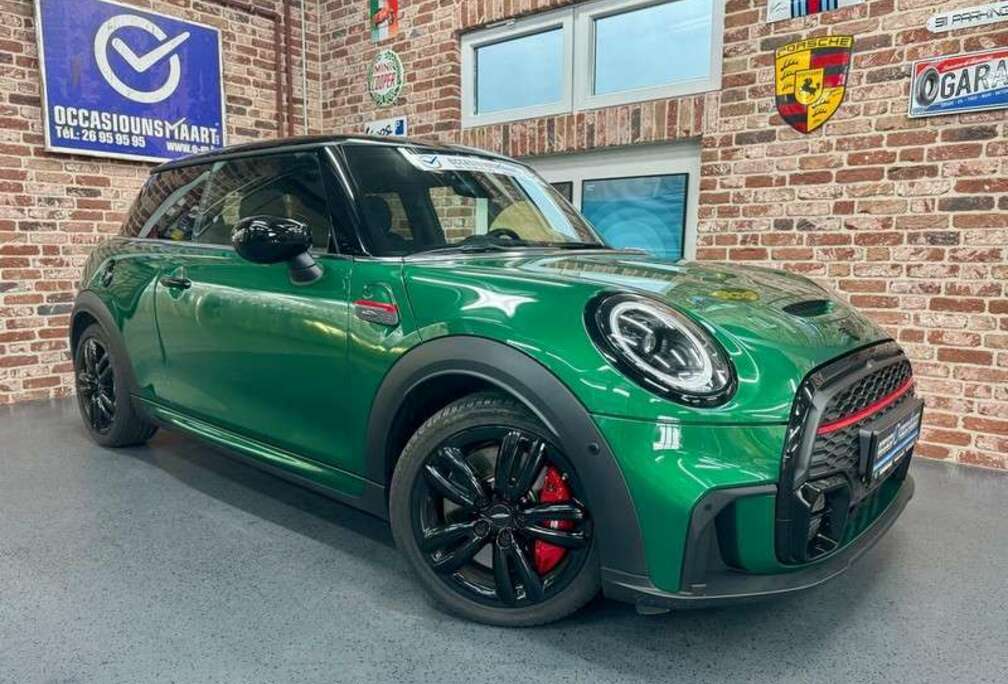 MINI Cooper 2.0 231cv Auto JOHN COOPER WORKS