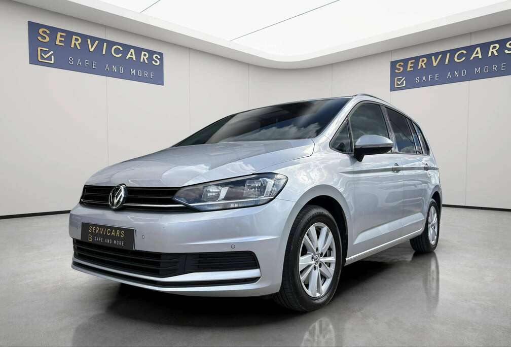 Volkswagen @ SERVICARS FLEURUS - Touran 2.0 TDi SCR Highline DSG (EU6.2) - 12 mois de garantie