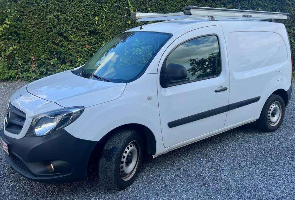 Mercedes-Benz 109CDI/Utilitaire/AIRCO/StartandStop/3sièges