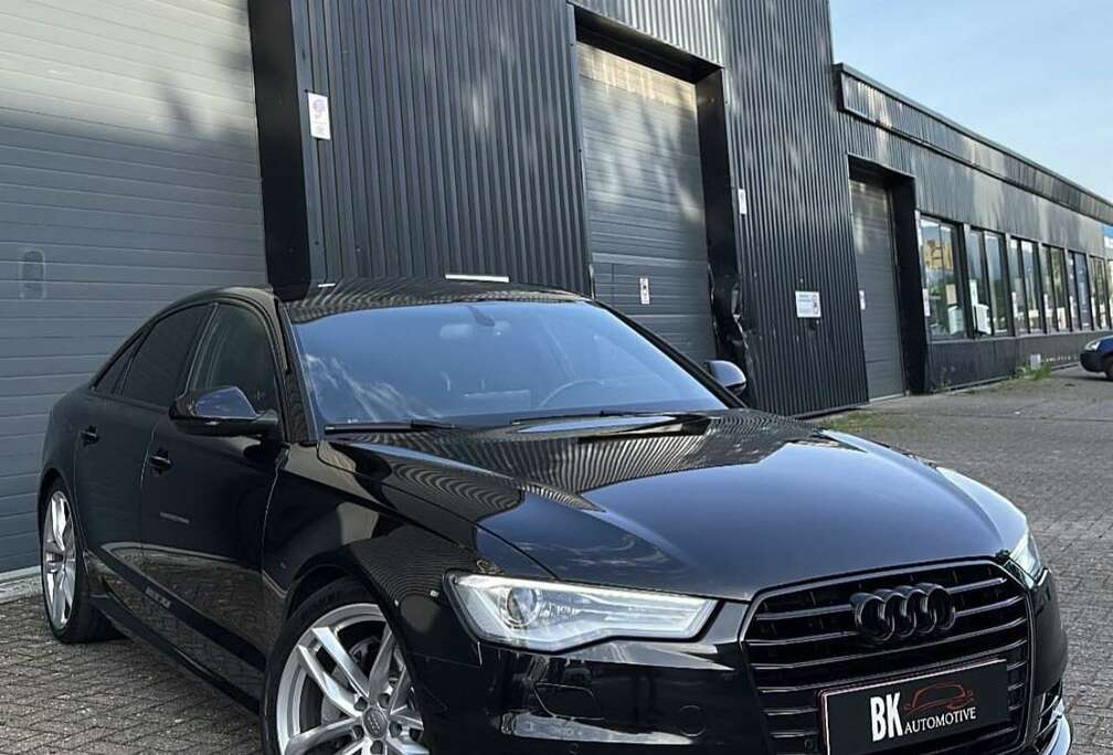 Audi 2.0 TFSI S tronic