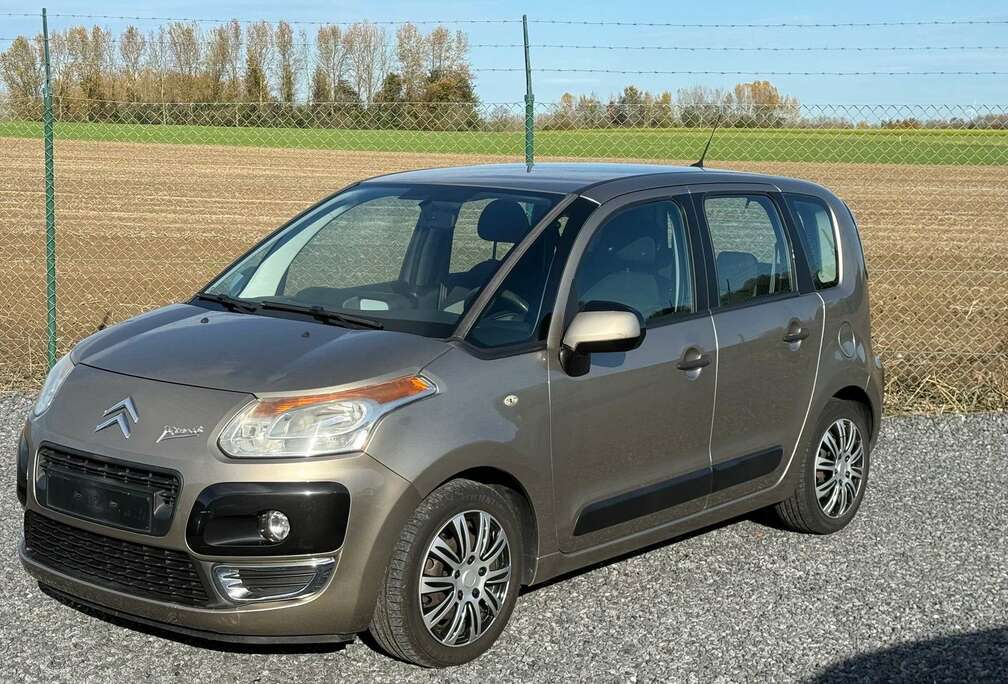 Citroen C3 Picasso 1.4i Attraction