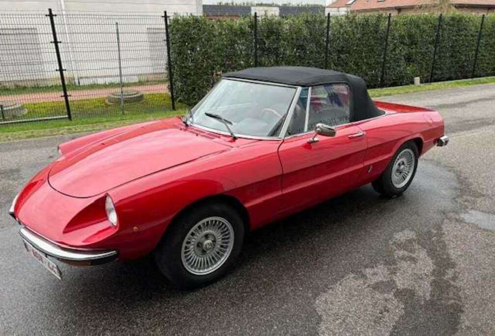 Alfa Romeo Spider 1.6