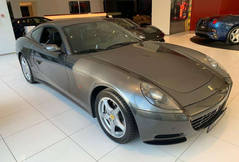 Ferrari Scaglietti 5.7i V12 48v F1A