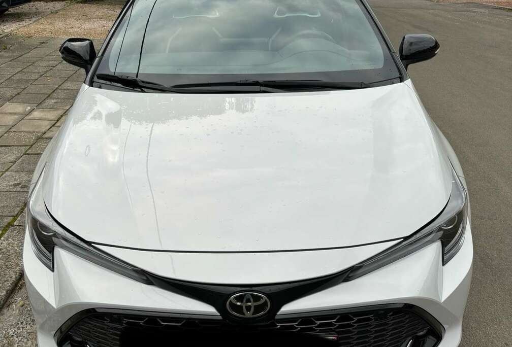 Toyota 1.8 Hybrid GR Sport e-CVT GPF