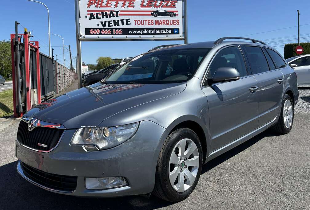 Skoda Superb SW 1.6 CR TDi GreenLine Elegance DPF