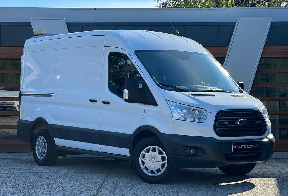 Ford 2.0D- NAVI - CRUISE - CAMERA - ZETELVERZ.- 40000KM