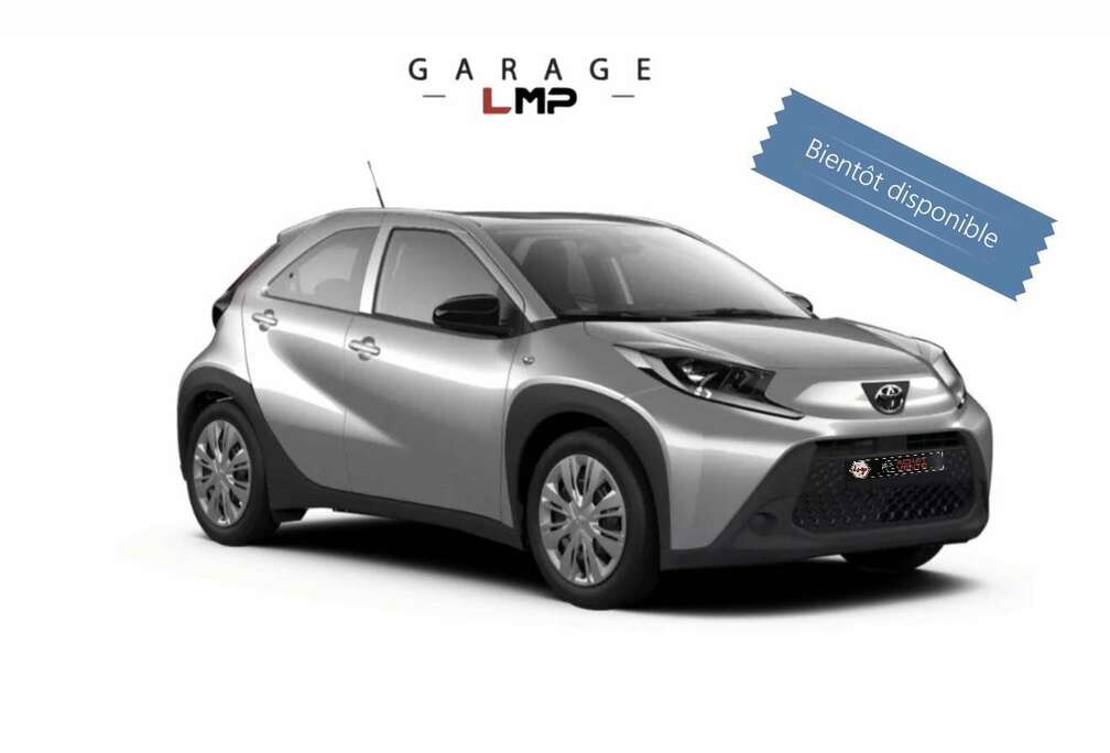 Toyota 1.0i VVT-i-X Play23.445 km