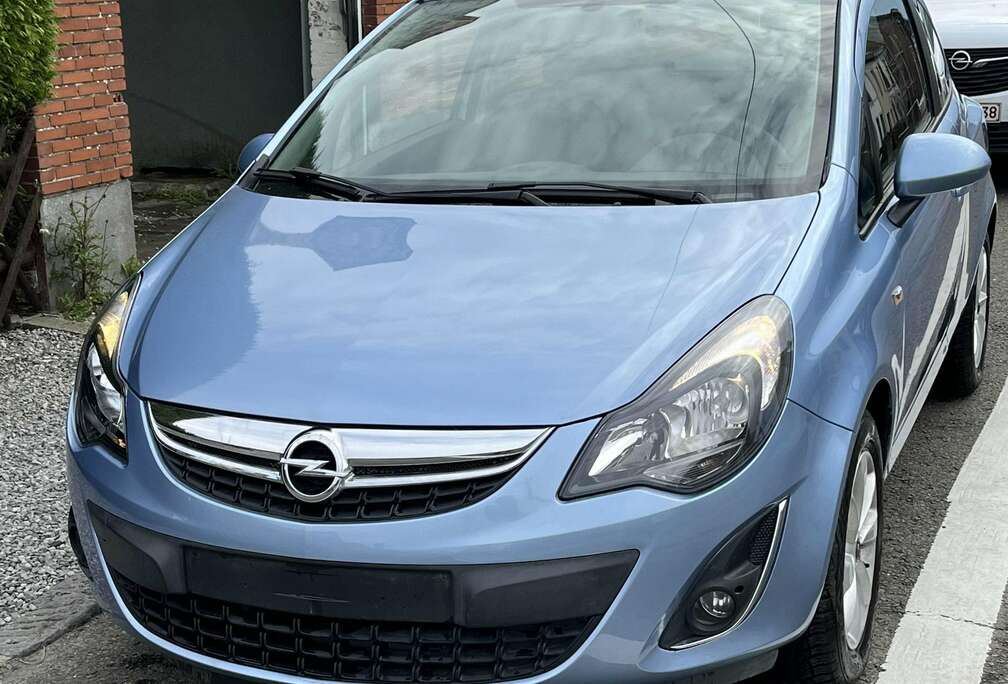 Opel Corsa 1.2i Enjoy