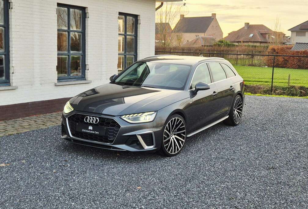 Audi A4 Avant 30 TDI S tronic S line-Virtual-Matrix