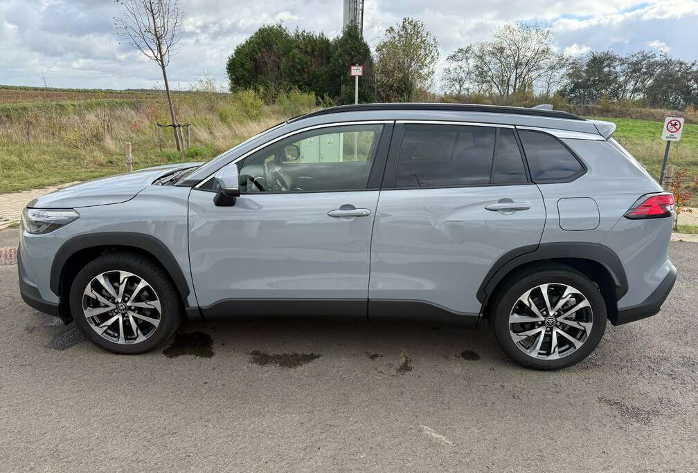 Toyota Corolla Cross Hybrid 2.0 VVT-i Style+Comfort Pack