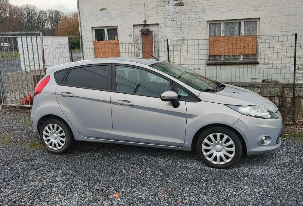 Ford 1.25i Ambiente