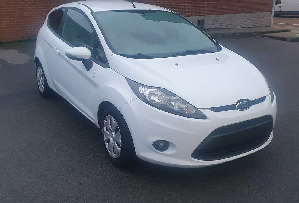 Ford Fiesta 1.6 TDCi Sport DPF