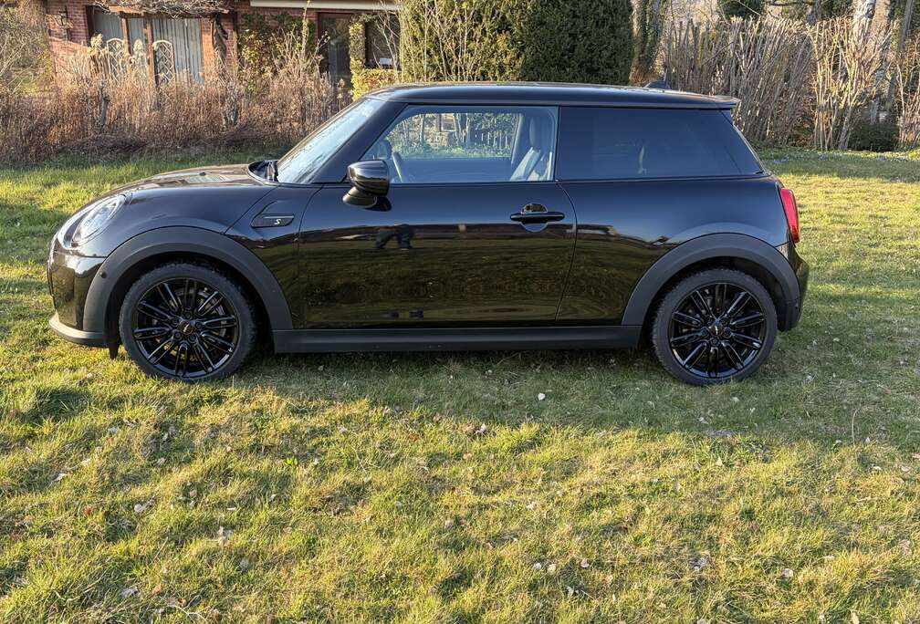 MINI e-Mini 28.9 kWh