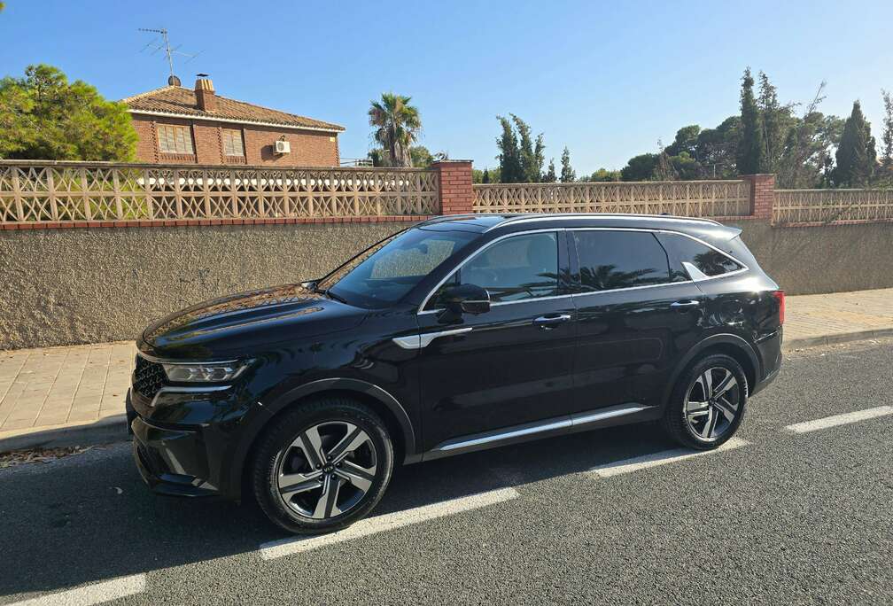 Kia Kia Sorento PHEV AWD | 7 zitplaatsen | Pano | Trekhaak | Dealeronderhouden | Garantie