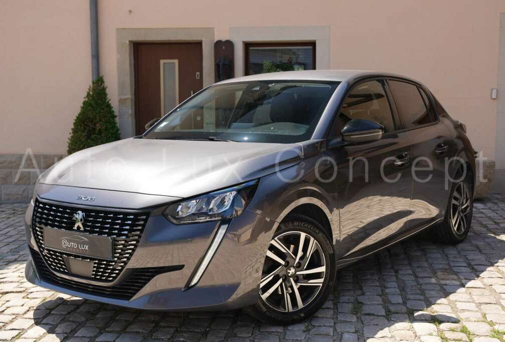 Peugeot 1.2 PureTech 100 S&S Allure Pack/Camera/Keyless